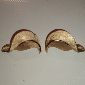 Trifari Clip-on Earrings